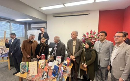 اهدای ۵ هزار جلد کتاب به کتابخانه ملی منطقه جنوب کشور