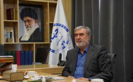 نماینده شیراز و زرقان : اقتدار کشور را با نگاه تخصصی به حوزه رسانه در عرصه‌های مختلف نشان دهیم