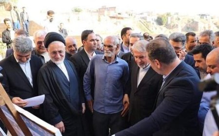 تاکید وزیر میراث فرهنگی بر جذب گردشگر به مقصد سازه‌های آبی تاریخی شوشتر