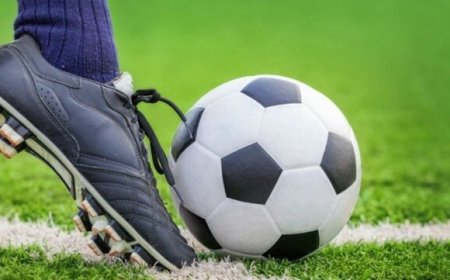 دختران پرسپولیس با شکست فولاد خوزستان یک گام دیگر به لیگ برتر نزدیک شد
