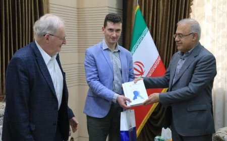 سفر اساتید دانشگاه دولتی مسکو به بندرعباس