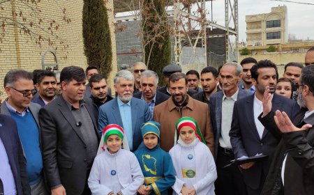 افتتاح خانه ادبیات مرودشت با حضور وزیر فرهنگ و ارشاد اسلامی