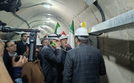 تونل انتقال انرژی دانشگاه  شیراز به ایستگاه فلسطین با حضور وزیر نیرو به بهره برداری رسید