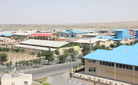 تدابیر تبدیل شهرک سروستان۲ به قطب صنعتی فارس