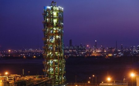 پایان اعتصاب کارگران پتروشیمی کارون با میانجی‌گری قضایی