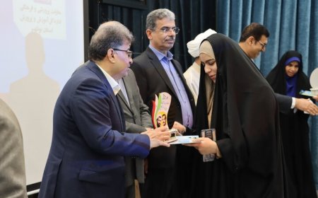 فعالان و فرهیختگان امور تربیتی استان بوشهر تجلیل شدند