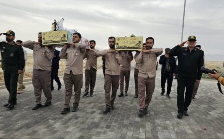 استقبال از پیکر مطهر دو شهید دوران دفاع مقدس در لامرد