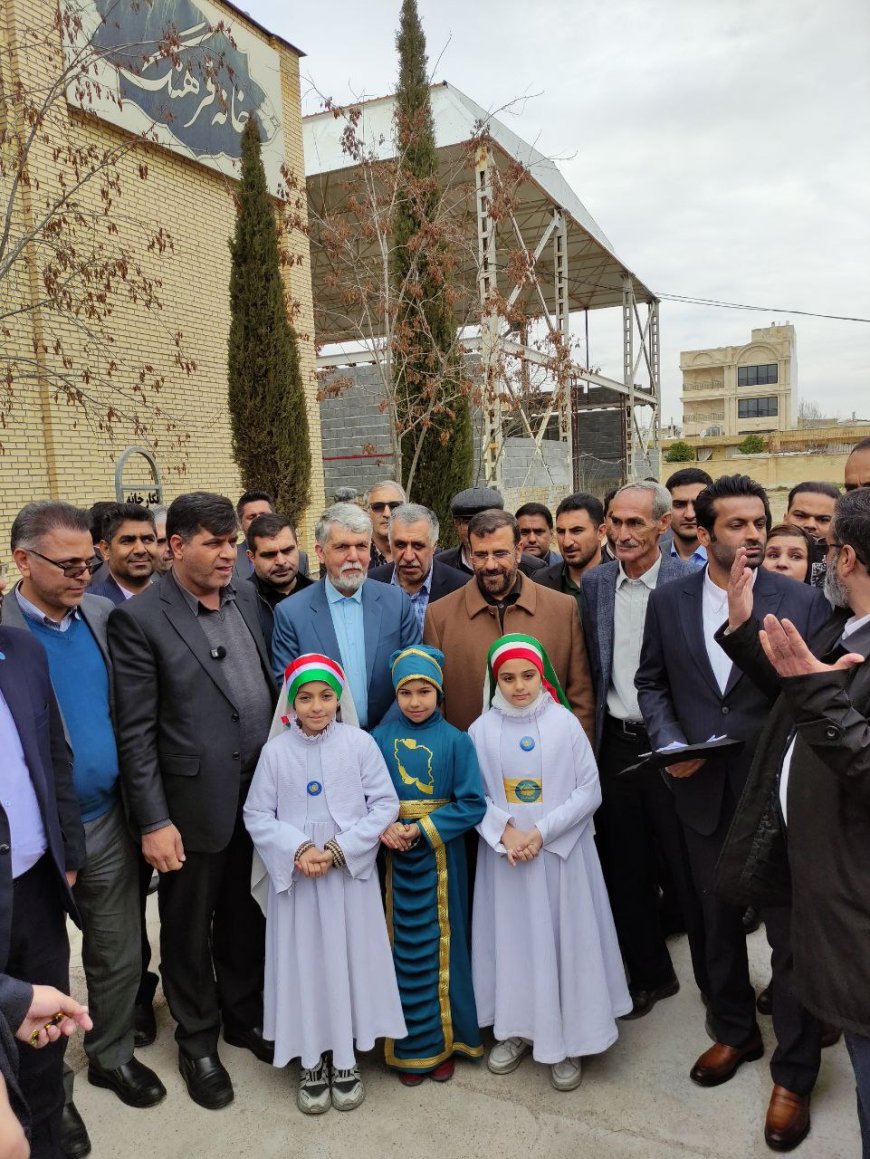 افتتاح خانه ادبیات مرودشت با حضور وزیر فرهنگ و ارشاد اسلامی