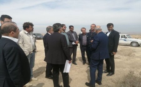 بازدید مدیر کل راه و شهرسازی استان بوشهر از پروژه احداث پلهای خاص مسیر ارتباطی گناوه - گوره - گچساران
