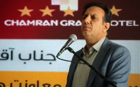 معاون استاندار فارس: تحقق توسعه در گرو توجه به حوزه گردشگری است