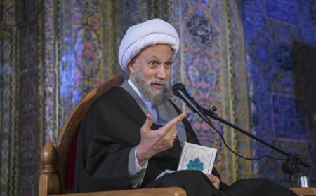 امام جمعه شیراز: جمهوری اسلامی متعلق به همه مردم است