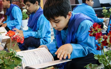 کودکان قشمی در ماه بهار قرآن به میهمانی کتاب آسمانی رفتند