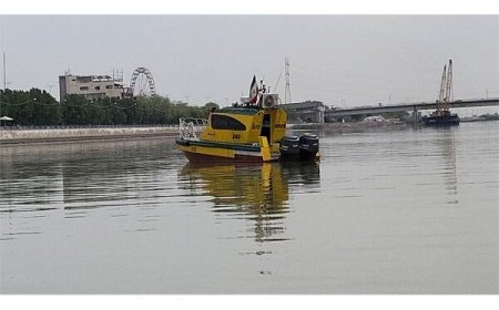نجات۷ سرنشین یک قایق حادثه دیده در کارون