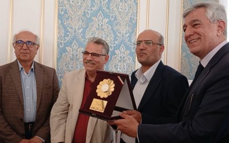 فیلم| نشان بین‌المللی نوروز رونمایی شد