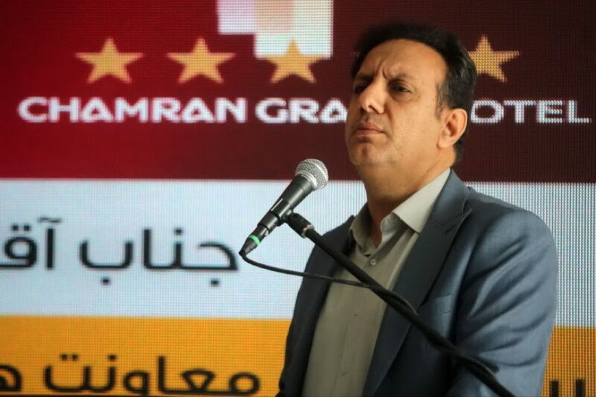 معاون استاندار فارس: تحقق توسعه در گرو توجه به حوزه گردشگری است
