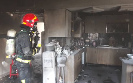 ببینید| مهار آتش‌سوزی گسترده ۳ منزل مسکونی در شیراز