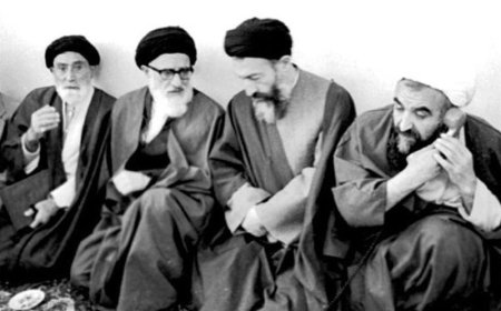 نمایشگاه عکس‌های کمتر دیده شده از آیت‌الله‌طالقانی در شیراز برگزار می‌شود