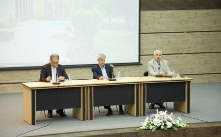 آن‌چه در بزرگداشت سعدی گذشت