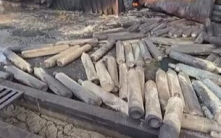 خاموش شدن کانتینر حاوی ده‌ها عدد سیلندر گاز با تلاش آتش‌نشانان