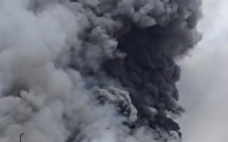 انفجار چند کانتینر و شعله‌ورشدن دوبارۀ آتش در بندر شهید رجایی