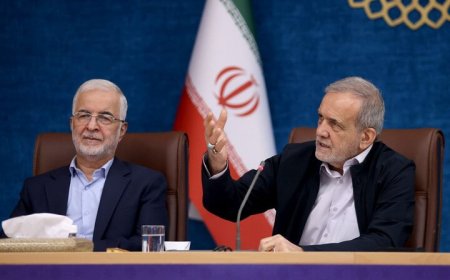 پزشکیان خواستار بررسی علل آتش‌سوزی بندر شهید رجایی شد