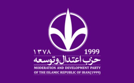افکار عمومی به‌صورت شفاف در جریان عوامل آتش سوزی بندرعباس قرار گیرند