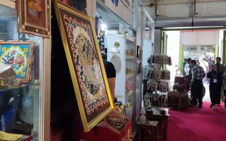 تصاویری از غرفه صنایع دستی استان فارس در اکسپو ۲۰۲۵ تهران