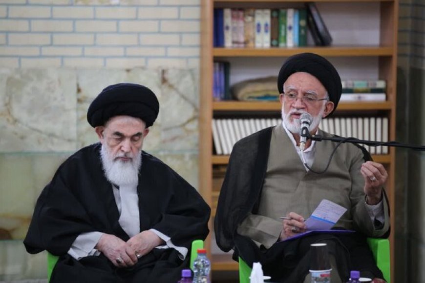 دبیر جامعه روحانیت شیراز: وزیر خارجه و پزشکیان در سیاست خارجی خوش درخشیده‌اند/ دستگاه دیپلماسی در قضیه مذاکرات تابع اوامر رهبری است
