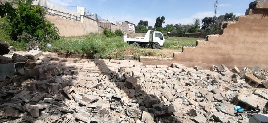 حادثه ریزش دیوار در بلوار مطهری شیراز