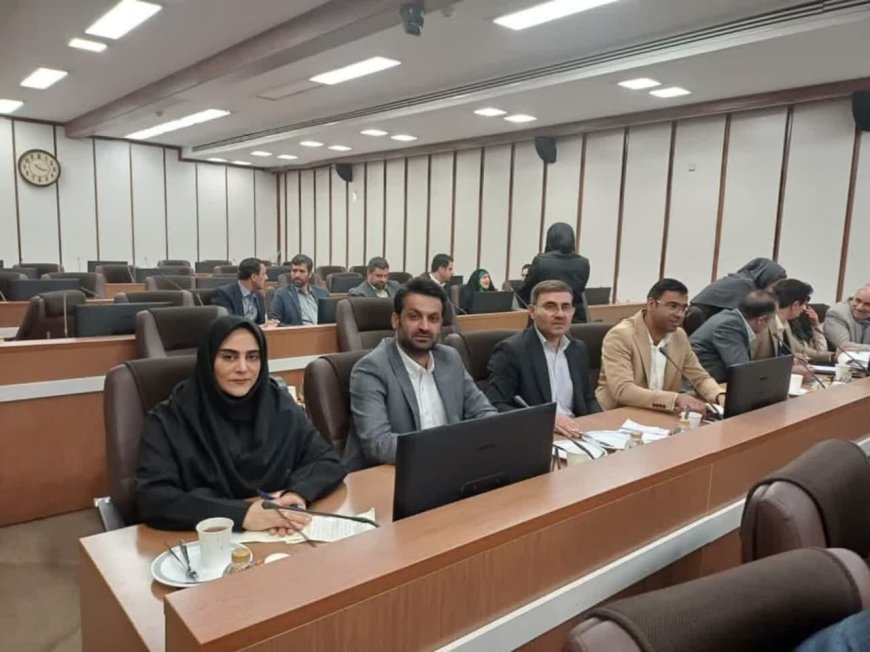 اِوَز پایتخت کتاب ایران شد؛ روایتی از پشتکار فرهنگی شهری کوچک در دل فارس