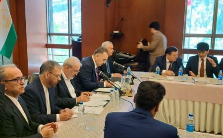 ۵ سند همکاری اقتصادی ایران و تاجیکستان به امضاء رسید