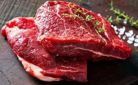 انتقاد به حذف ارز ترجیحی گوشت قرمز/ سفره فقرا را جمع نکنید