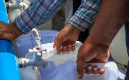 فرماندار لنگه: مشکل آب روستاهای شهرستان لنگه به زودی برطرف می‌شود