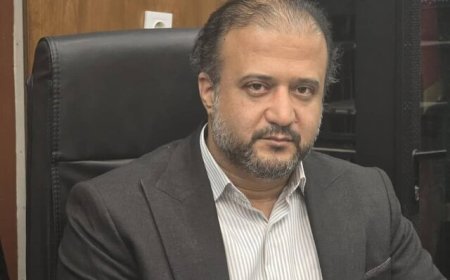 عضو شورای شهر بوشهر مطرح کرد: انتقاد از اشغال پیاده‌روها و تضییع حقوق عابران