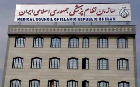 با کمبود نیروی متخصص پزشکی در مراکز درمانی مواجه نیستیم/ فعلا نیازی به نیروی داوطلب نداریم