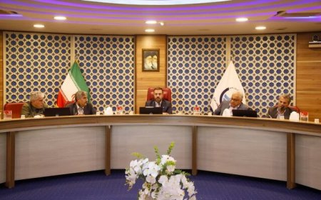 همراهی مسئولان و مردم کلید پیشبرد اهداف و تأمین امنیت روانی جامعه است