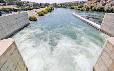 تشکیل کمیته نظارتی برای جلوگیری از انتقال غیرمجاز آب از خوزستان
