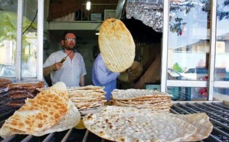 شوک گرانی ۵۲ درصدی نان به سفره‌های تهی کارگران/ نان را «طبقاتی» نکنید!