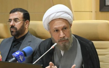 شناخت دشمن؛ شرط موفقیت در جنگ و مذاکره/ تعصب، تهدید جدی وحدت ملی است