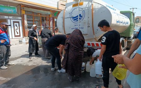 آبرسانی با ۱۲ تانکر آبرسان به مناطق دچار قطعی آب در کهگیلویه وبویراحمد
