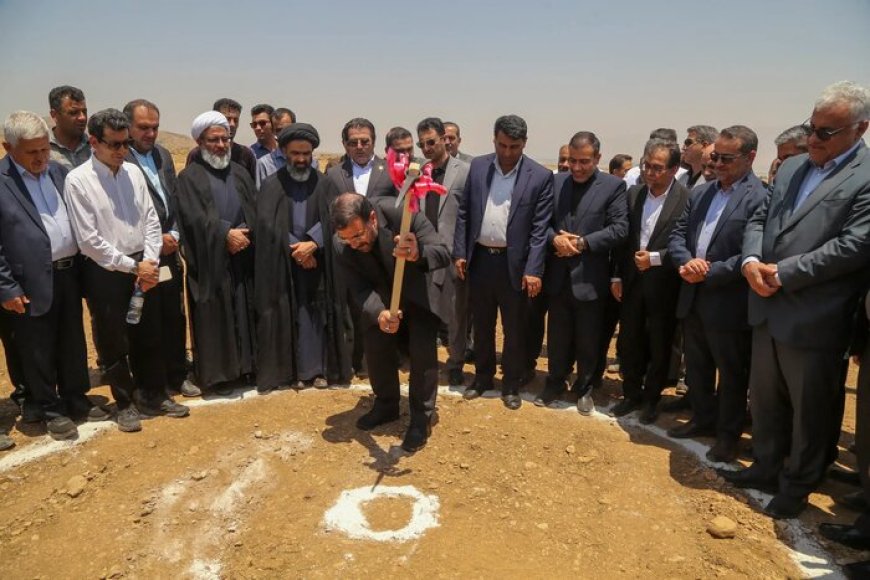 سفر استاندار فارس به شهرستان کوار؛ از کلنگ‌زنی نیروگاه خورشیدی تا پیگیری پروژه‌های عمرانی