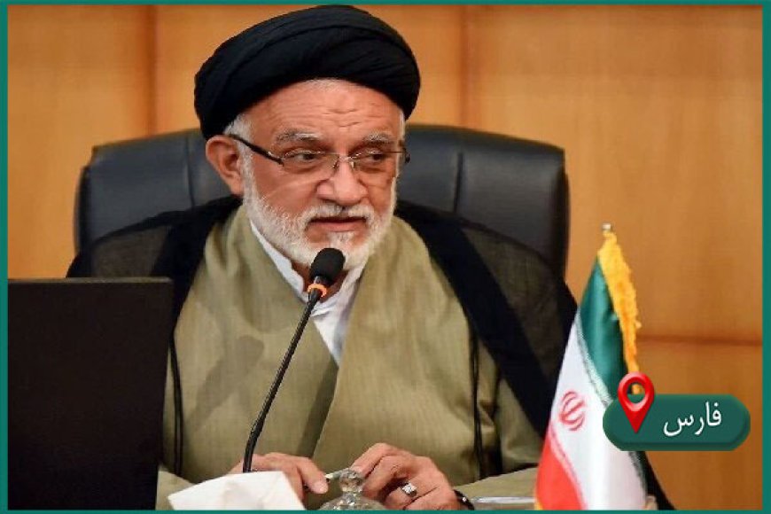 روحانیت با حضور مؤثر در عرصه تبیین، حافظ آبروی کشور باشد