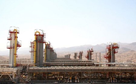 بازسازی واحدهای آسیب‌دیده پالایشگاه گاز فجر جم در دست اجراست