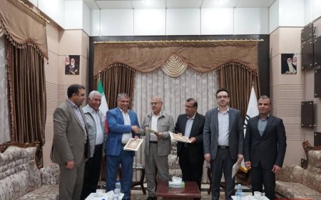 امضا تفاهم‌نامه خرید ۳ آمبولانس برای اورژانس هرمزگان