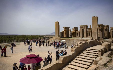 رویداد فرهنگی بی‌نظیر در تخت جمشید؛ ارکستر فیلارمونیک ارمنستان ۱۰۰ ساله شد