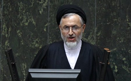 نماینده شوشتر: چرا در خوزستان که گرمای آن ۲۰ درجه از تهران بیشتر است، باید قطعی‌های برق یکسان اعمال شود؟