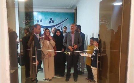 آغاز به کار نمایشگاه خوشنویسی «برای از تو نوشتن» در بندرعباس