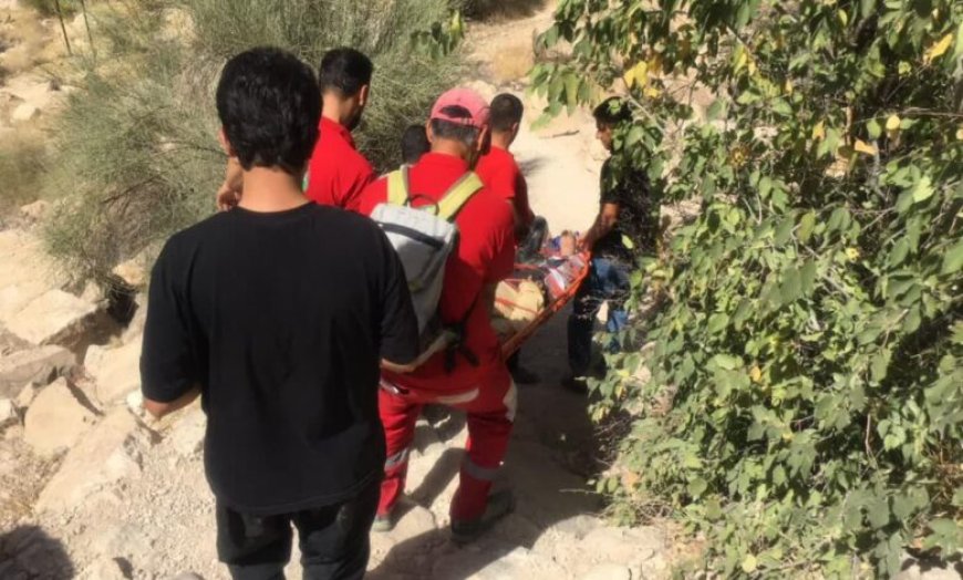 سقوط دو مرد در غار گبری و چشمه قهری در استهبان