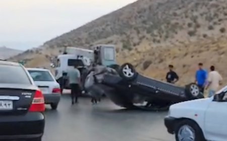 فیلم| واژگونی خودرو در جاده صدرا