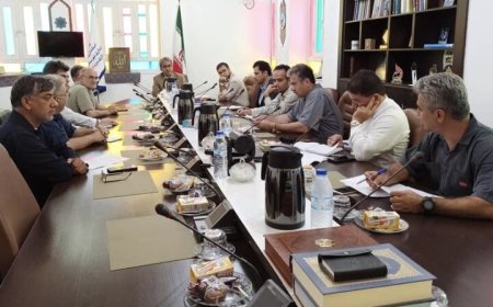 حل مشکلات خارگ با جدیت دنبال می‌شود
